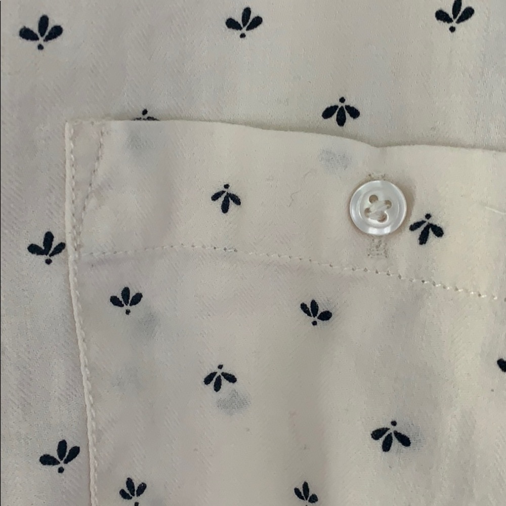 Button down top - Picture 2 of 7